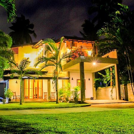 Villa Dominikku Negombo Exterior foto